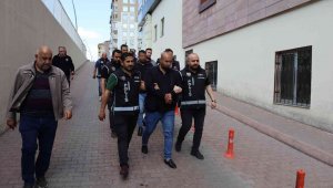 Baba ve oğullarından 100 milyon TL'lik vurgun