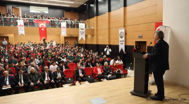 Başkan Palancıoğlu, 'Vatan Savunmasında Destanlaşan Liseler Kongresi'ne katıldı