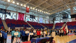 Kayserili sporcular Niğde'den 6 madalya ile döndü