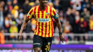 Mame Baba Thiam suskunluğunu bozdu