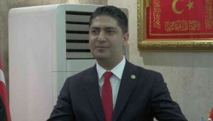 MHP'li Özdemir: "Ramazan Bayramı ve Milliyetçiler Günü'nü kutlamanın mutluluğunu yaşıyoruz"