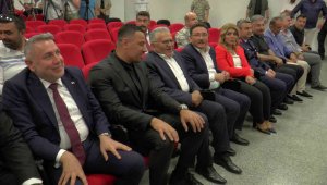 Baki Ertekin: "Türkiye'de bir Ali Koç'tur, bir Berna Gözbaşı'dır"