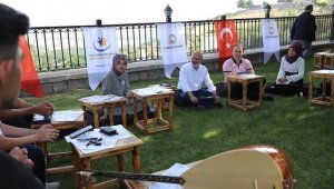 Başkan Çolakbayrakdar gençlerle bir araya geldi