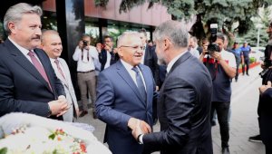 Hazine ve Maliye Bakanı Nebati'den Başkan Büyükkılıç'a ziyaret