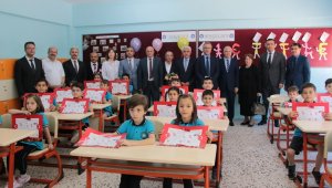 Kayseri'de 314 bin 161 öğrenci karne heyecanı yaşadı