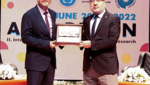 KAYÜ'de "II. Uluslararası Sanat ve Tasarım Araştırmaları Kongresi" düzenlendi