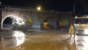 Kocasinan Belediyesi ekipleri, 24 saat iş başında