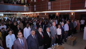 Necip Fazıl Kısakürek Şiir Okuma Yarışması'nda ödüller sahiplerini buldu