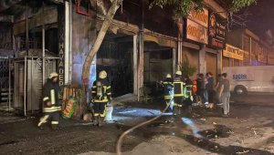 Ambalajcıda çıkan yangında iş yeri kullanılamaz hale geldi