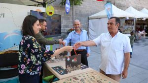 Avrupalı Türkler'e Talas karşılaması