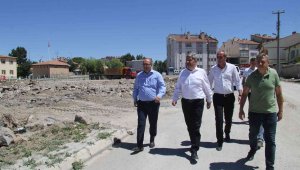 Bünyan'da pazaryeri ve terminal yapımı için altyapı çalışmaları başladı