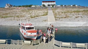 Kuşçu Marina Misafirlerini Ağırlıyor