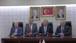 Mehmet Özhaseki: "Yalan olan söylemlere 'vız gelir, tırıs gider' diye cevap veriyoruz"
