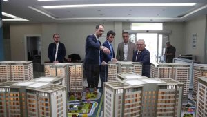 Başkan Büyükkılıç: "Sahabiye'de hem uzlaşma devam ediyor hem de metruk binalar yıkılıyor"