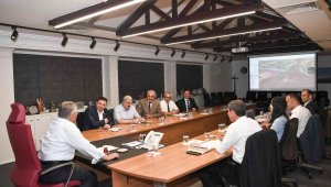 Başkan Büyükkılıç'tan OSB başkanlarıyla katı atık ve çevre konulu istişare toplantısı
