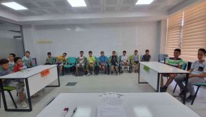 Büyükşehir KAYMEK'ten eğlence dolu yaz okulu etkinlikleri