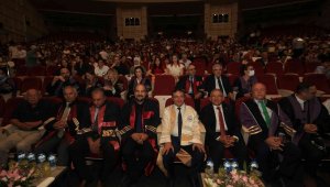 Doktor Başkan'dan diş hekimliği mesleğine 'altın bilezik' vurgusu