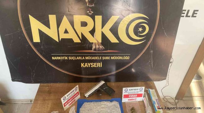 Kayseri'de uyuşturucu tacirlerine darbe