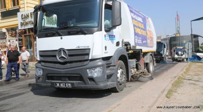 Melikgazi Belediyesi toplu temizlik çalışmalarına devam ediyor
