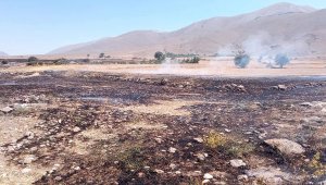 Tomarza'da arazi yangını