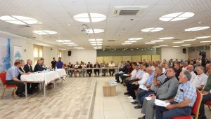 Başkan Büyükkılıç, Yahyalı'da mahalle muhtarları ile bir araya geldi