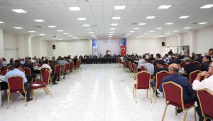 Başkan Büyükkılıç'ın muhtar toplantılarındaki durağı Pınarbaşı oldu