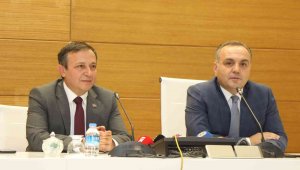 ERÜ'de devir teslim töreni