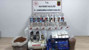 Kaçak sigara imalatçısı, jandarmanın operasyonuyla yakalandı