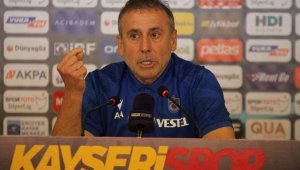 Abdullah Avcı: "Zor bir deplasmanda zor bir galibiyet aldık"