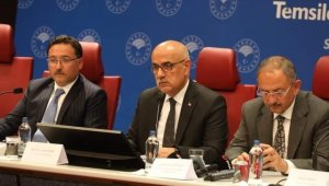 Bakan Kirişci: "İHA'ları, SİHA'ları, o robotları kullanan insanların gıdaya ve beslenmeye ihtiyacı olduğunu unutmayalım"
