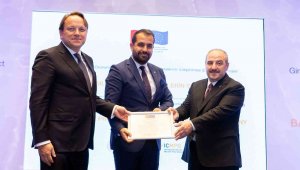 Bakan Varank'tan Kayseri Ticaret Odası'na proje ödülü