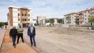 Başkan Çolakbayrakdar; "Yeşil alan ağırlıklı parklarla şehrin yeşil oranını artırıyoruz"