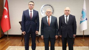 Büyükkılıç'a PTT Başmüdürü Çalışkan'dan 182. yıl ziyareti