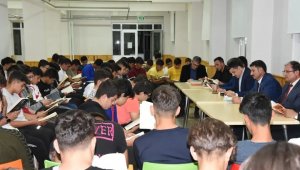 Kaymakam Tunç: "Okuma alışkanlığını cadde ve sokaklara taşımak istiyoruz"