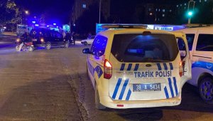 Kayseri'de 2 otomobil çarpıştı: 1 yaralı