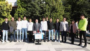 KAYÜ'de Öğrenci Kulüp ve Toplulukları Tanıtım Etkinliği Düzenlendi