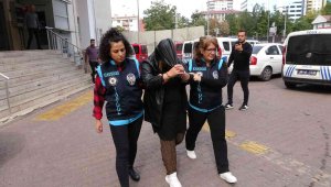 Kendinin olmayan evleri kiraya veren kadın, 66 bin 500 TL dolandırdı