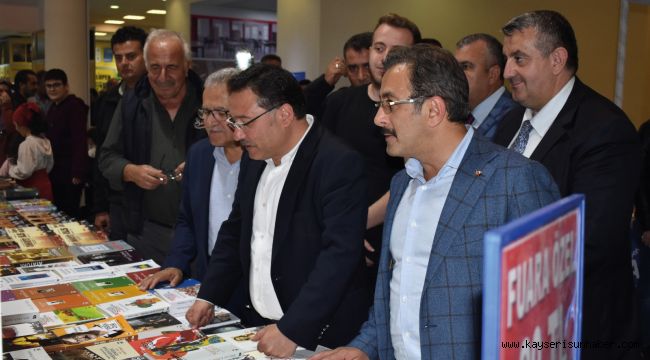 KİTAP FUARI'NA ÜST DÜZEY ZİYARETLER SÜRÜYOR