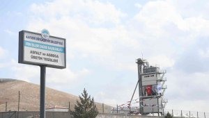 Saatte 240 ton üretim yapan dev asfalt plenti faaliyet egeçti