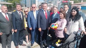 Sarıgül'den TFF'ye çağrı: "Sahalarda 8 tane yabancı değil, 8 tane Türk olmalı"