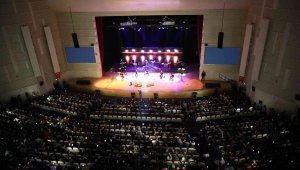 Talas Festivali'nde muhteşem Elif Buse Doğan konseri