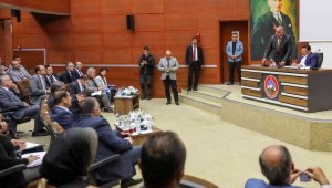 Vali Çiçek: "Amacımız vatandaşlarımıza en iyi hizmeti sunmak"