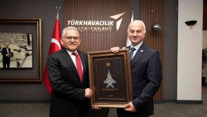 Başkan Büyükkılı. TUSAŞ Genel Müdürü Kotil'i Ziyaret Etti