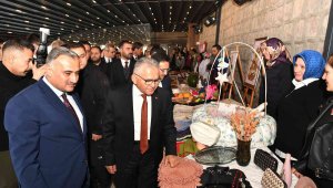 Başkan Büyükkılıç ve Vali Çiçek, Develi'de 77 muhtarla buluştu