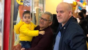 Başkan Büyükkılıç'tan Yöresel Ürünler Günleri ziyareti