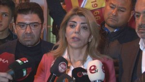 Berna Gözbaşı: "Bu şehrin dinamiklerine affımı istediğimi duyurmak istiyorum"