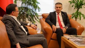 Develililer Derneği'nden Vali Çiçek'e ziyaret