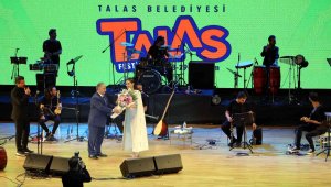 Elif Buse Doğan: "Çok güzel ağırlandık, muhteşem kalabalık"