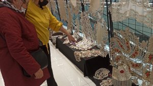 KAYMEK Dantel Anglez El Sanatları Sergisi'ne yoğun ilgi
