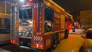 Balkonda çıkan yangın itfaiye ekipleri tarafından söndürüldü